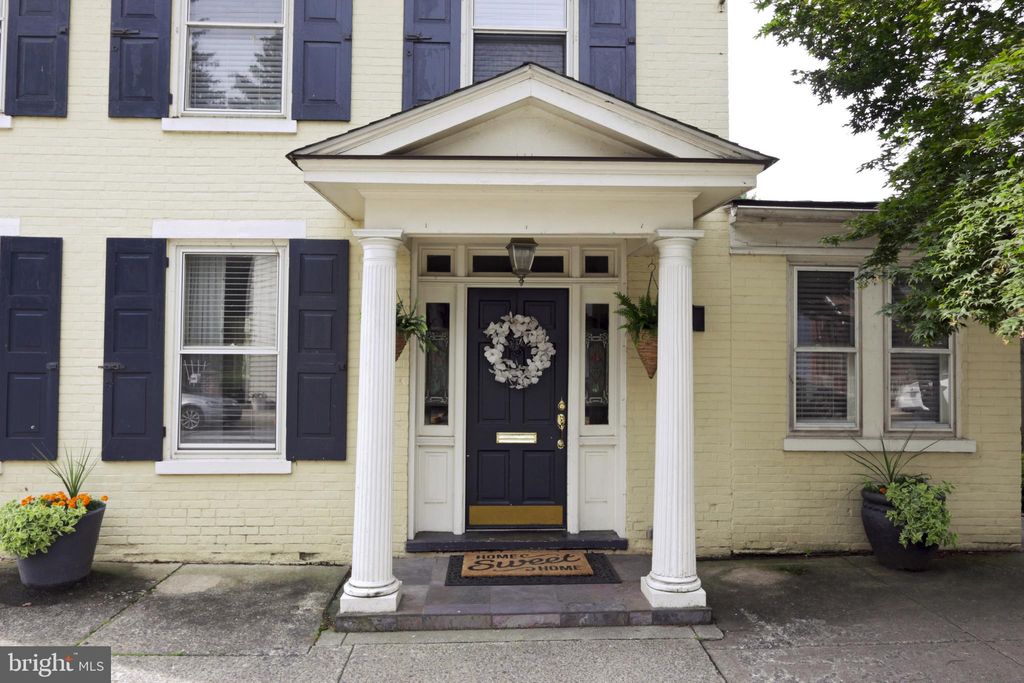 Photo of 141 E MARKET ST, MARIETTA, PA 17547 (MLS # PALA2039674)