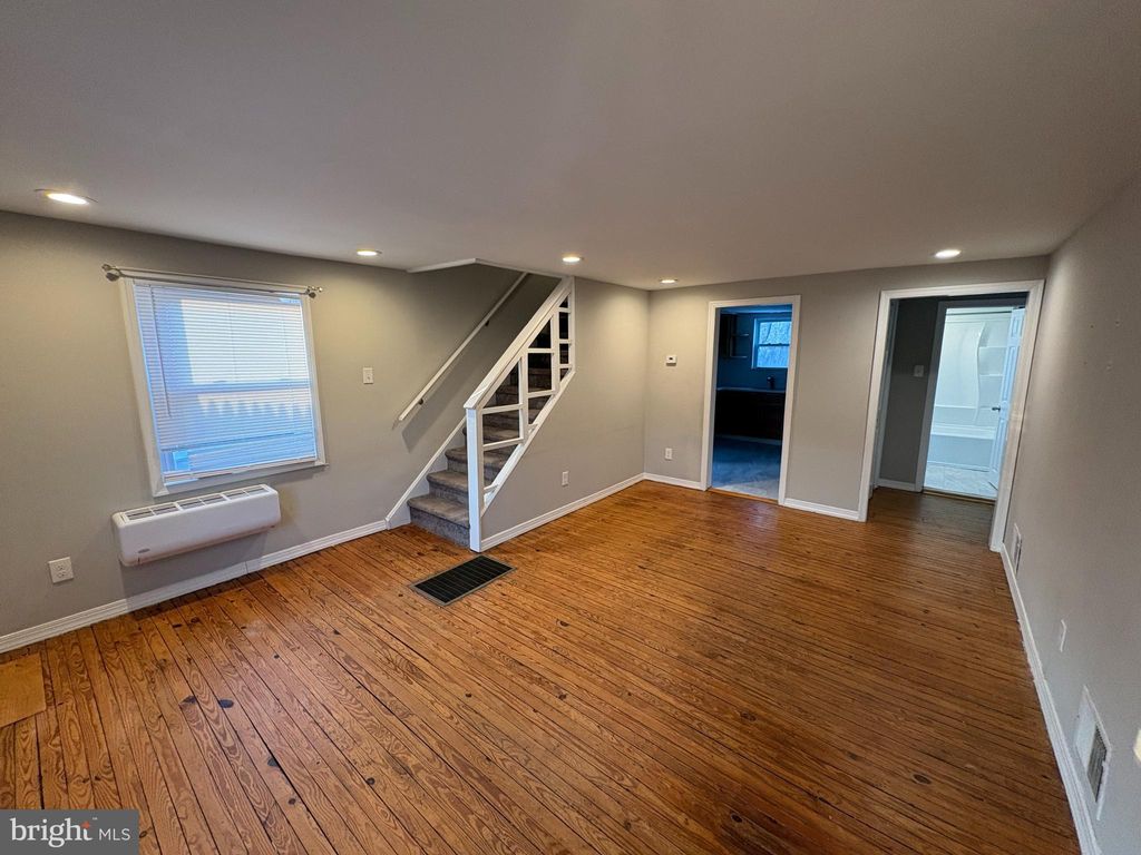 Photo of 10 Green Lane, BRISTOL, PA 19007 (MLS # PABU2114134)