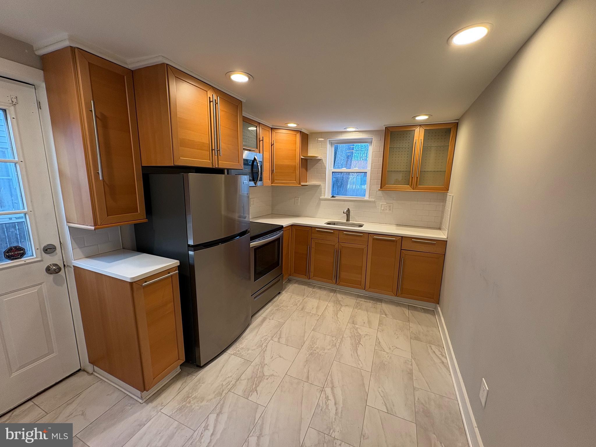 BRISTOL - Residential