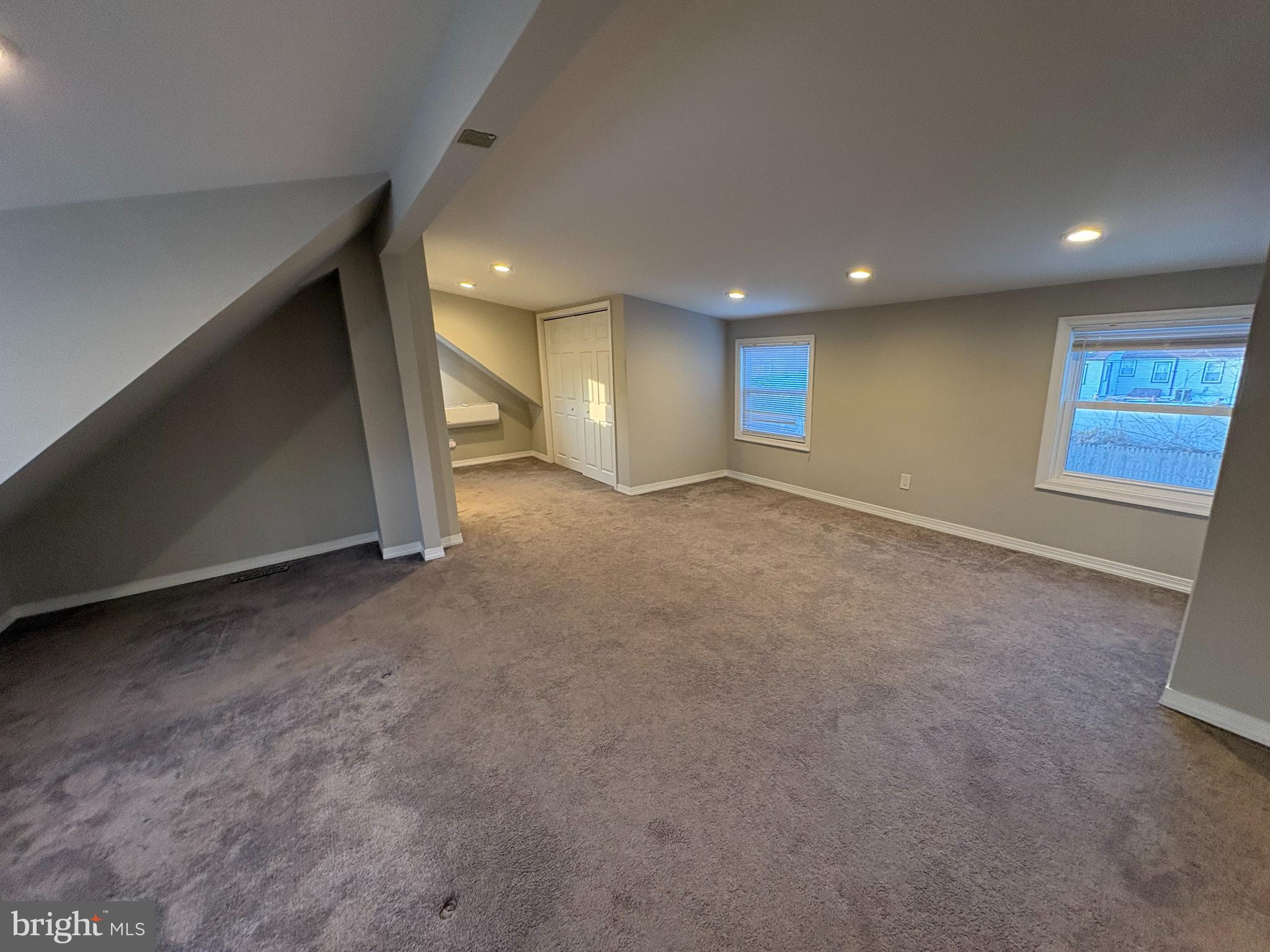 BRISTOL - Residential