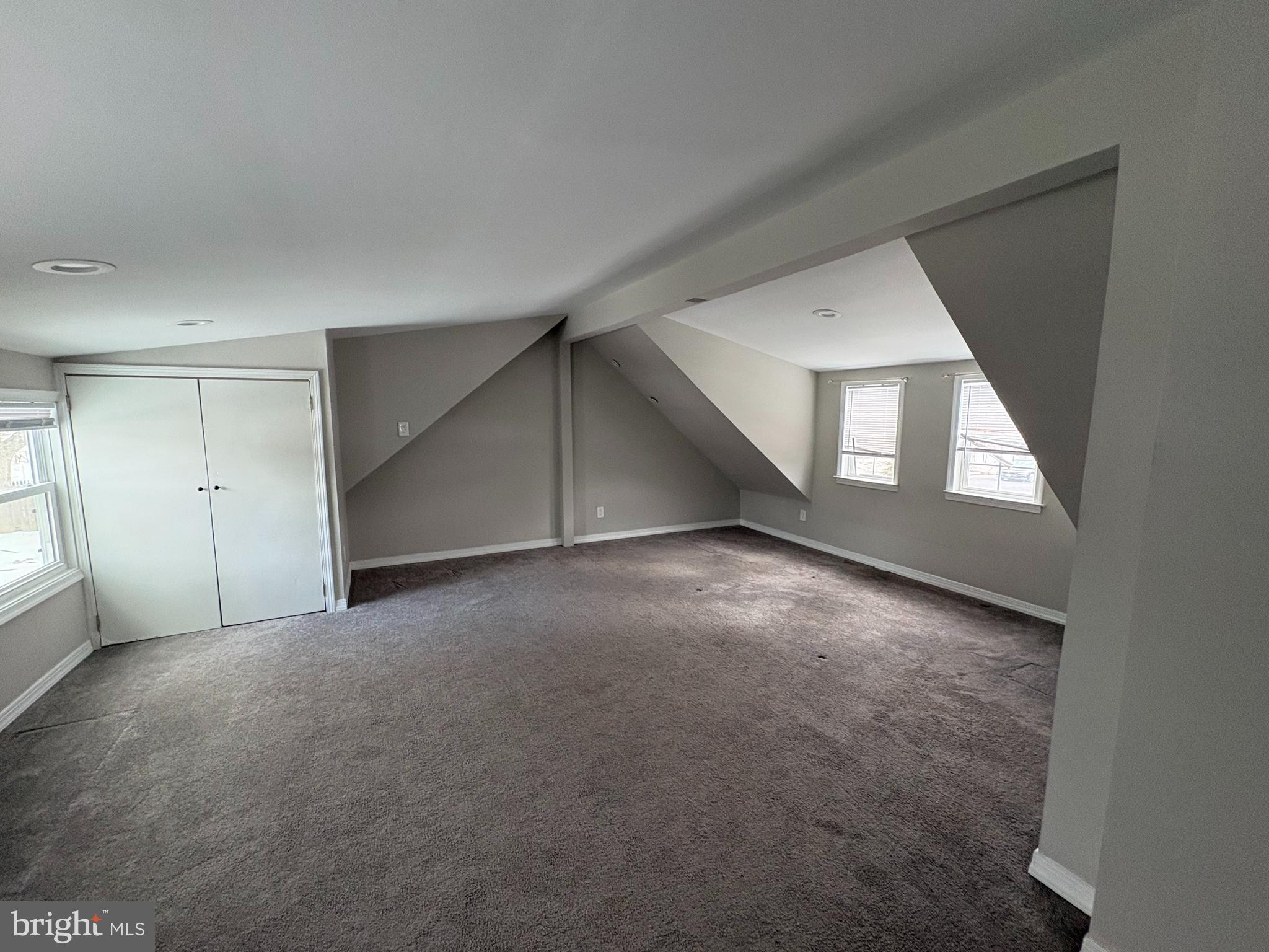 BRISTOL - Residential