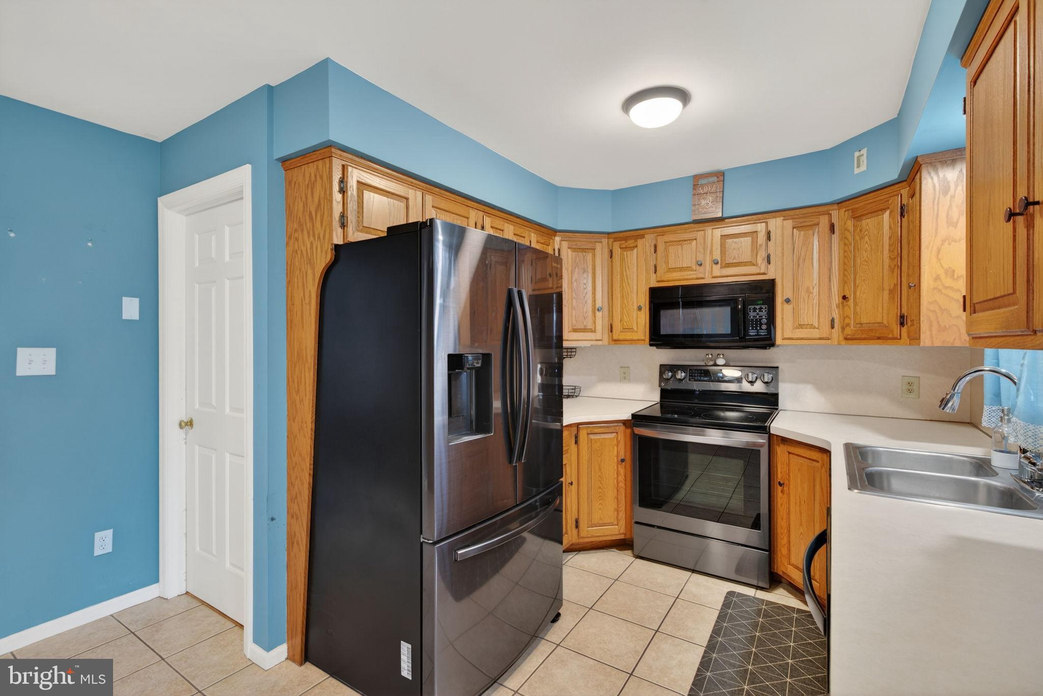 ELIZABETHTOWN BOROUGH - Residential