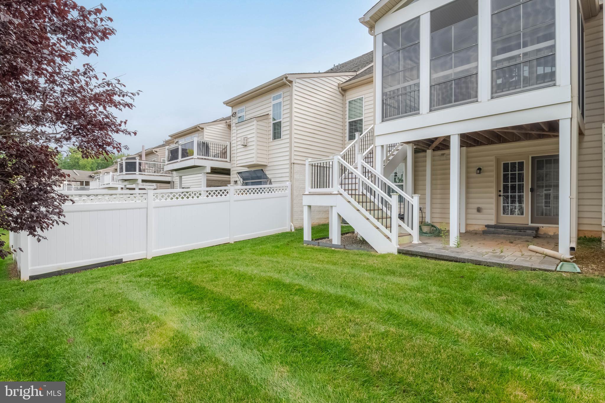 FALLSTON COMMONS - Residential