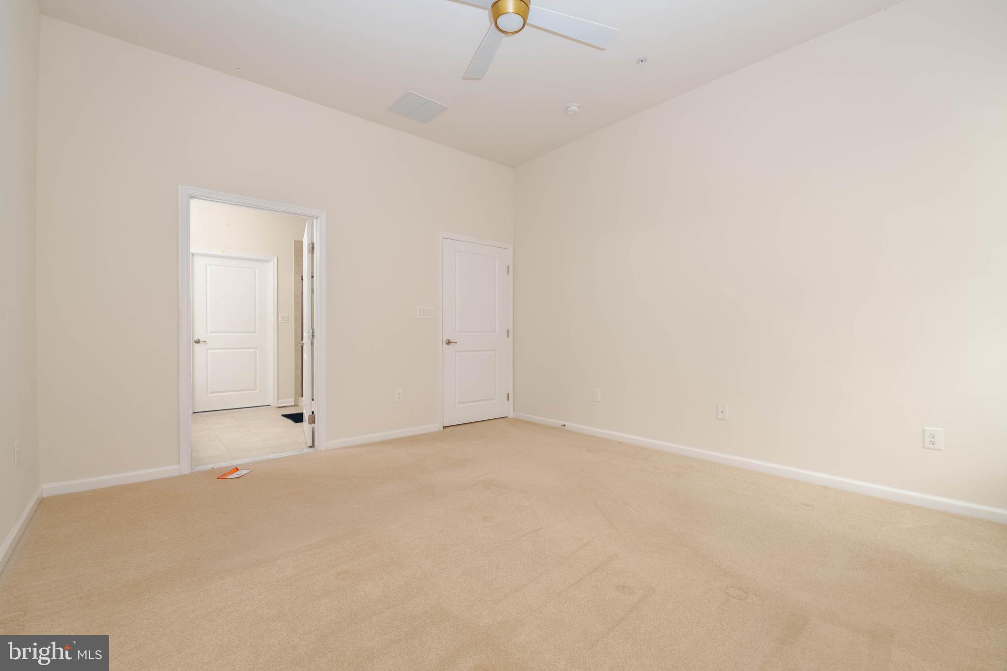 FALLSTON COMMONS - Residential