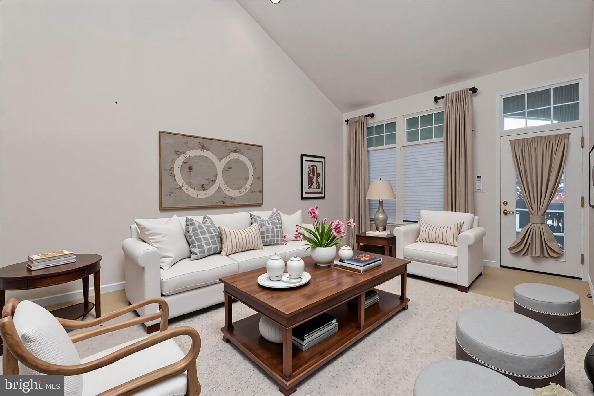 FALLSTON COMMONS - Residential