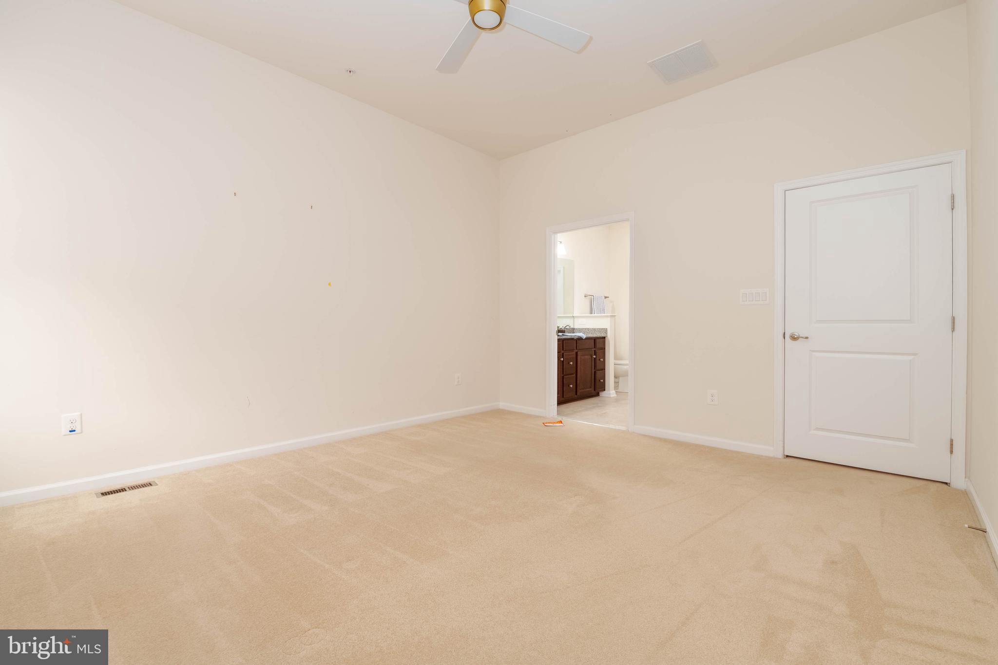 FALLSTON COMMONS - Residential