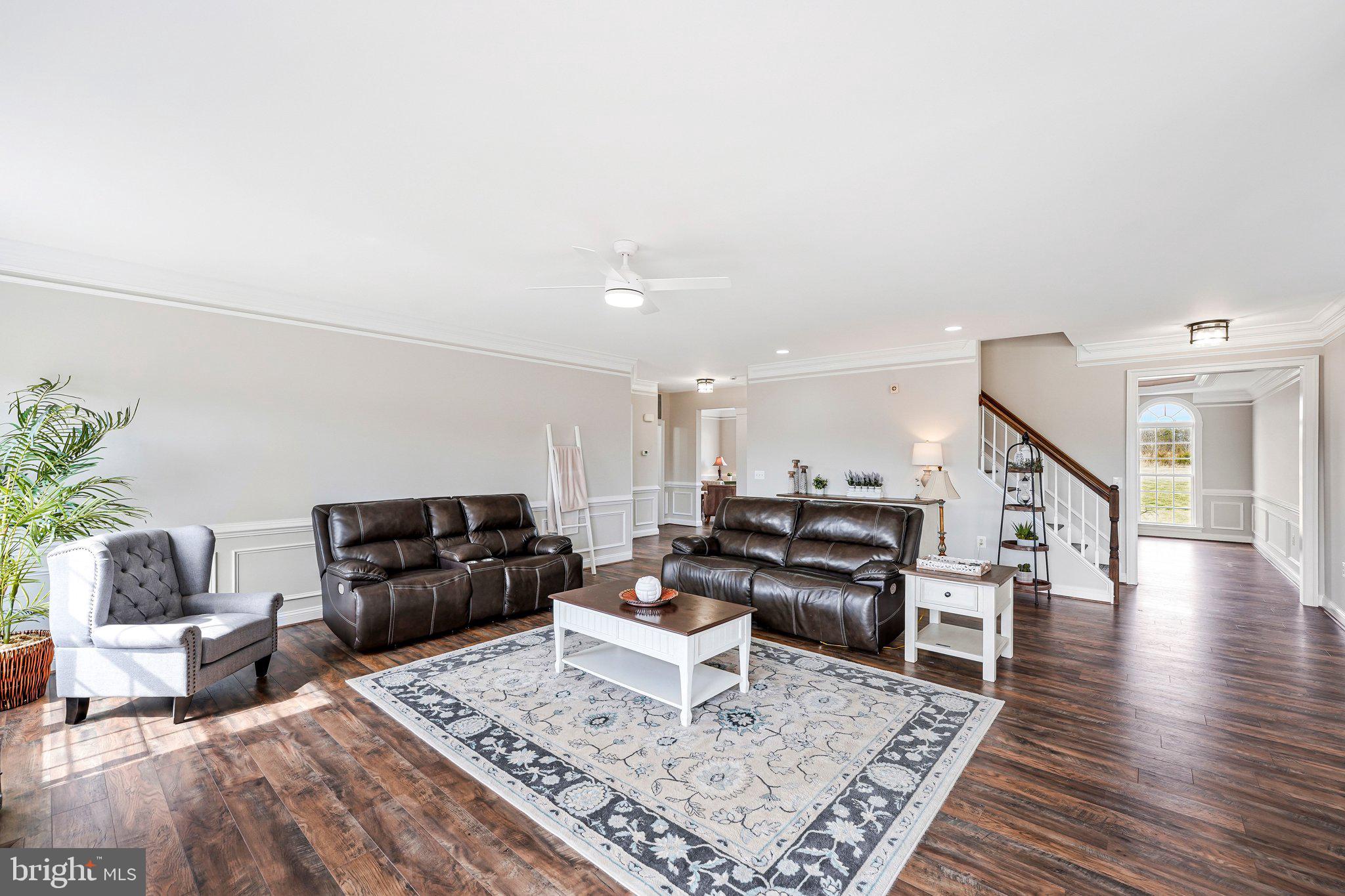 SLATE RUN RESERVE - Residential