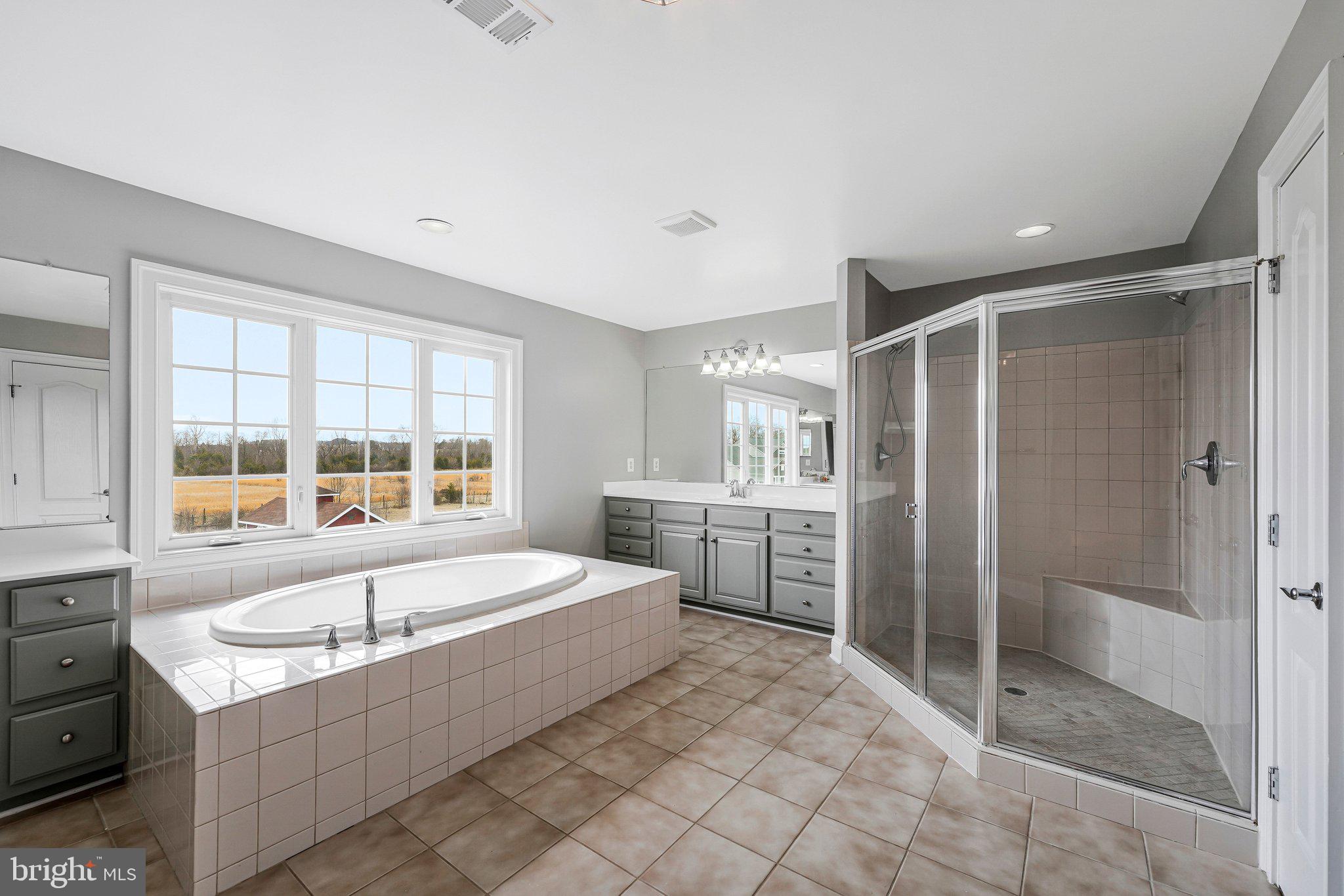 SLATE RUN RESERVE - Residential