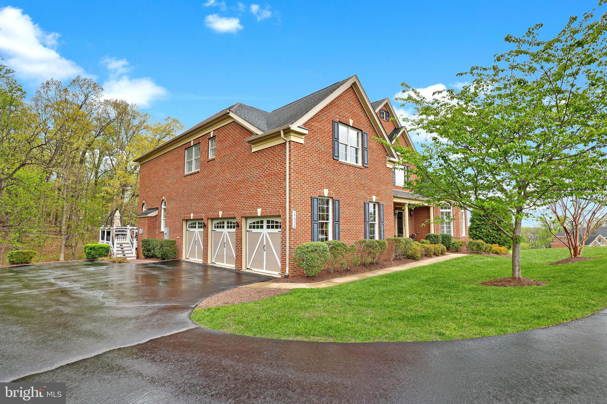 17926 SKIP AWAY COURT