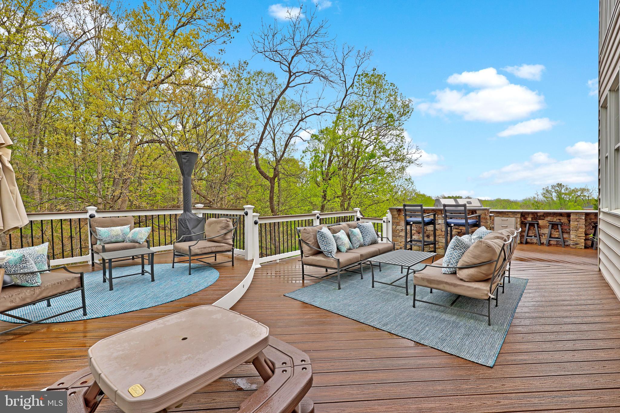 COLTS RUN - Residential