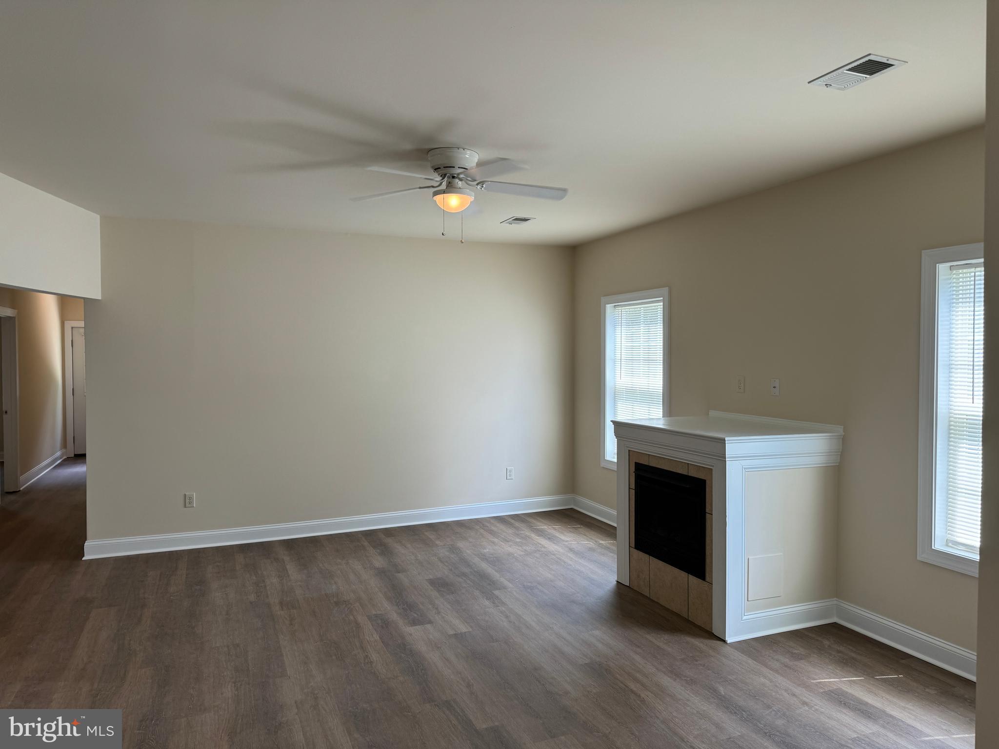 FOUNTAINVIEW - Residential