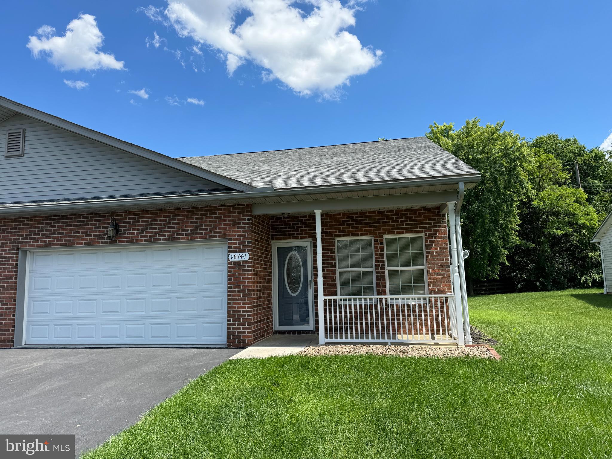 FOUNTAINVIEW - Residential