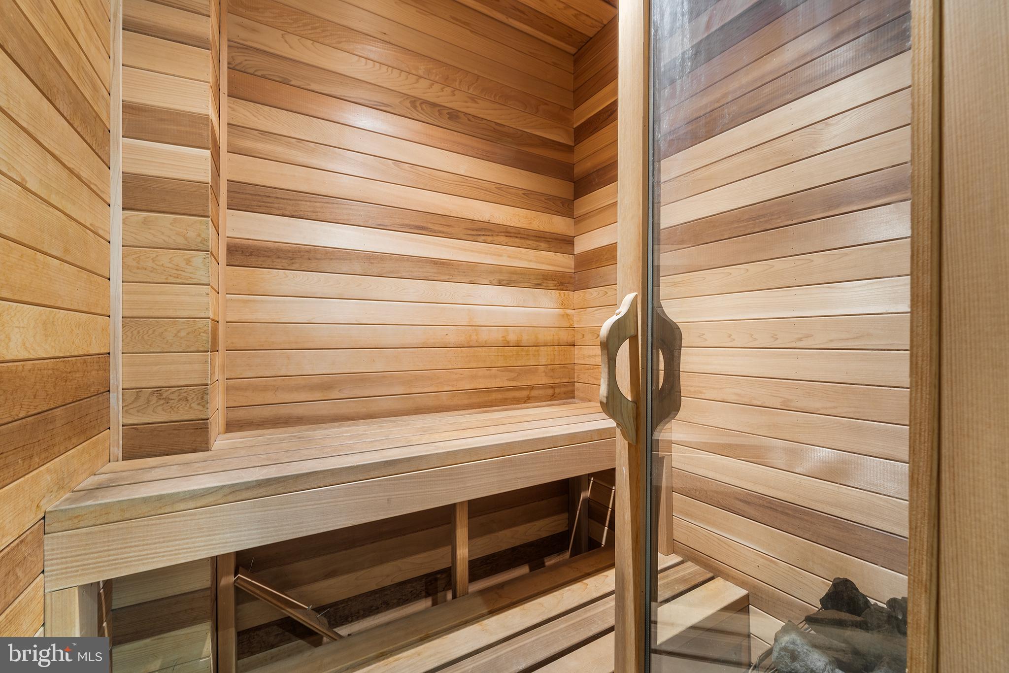 CALLOWHILL - Residential