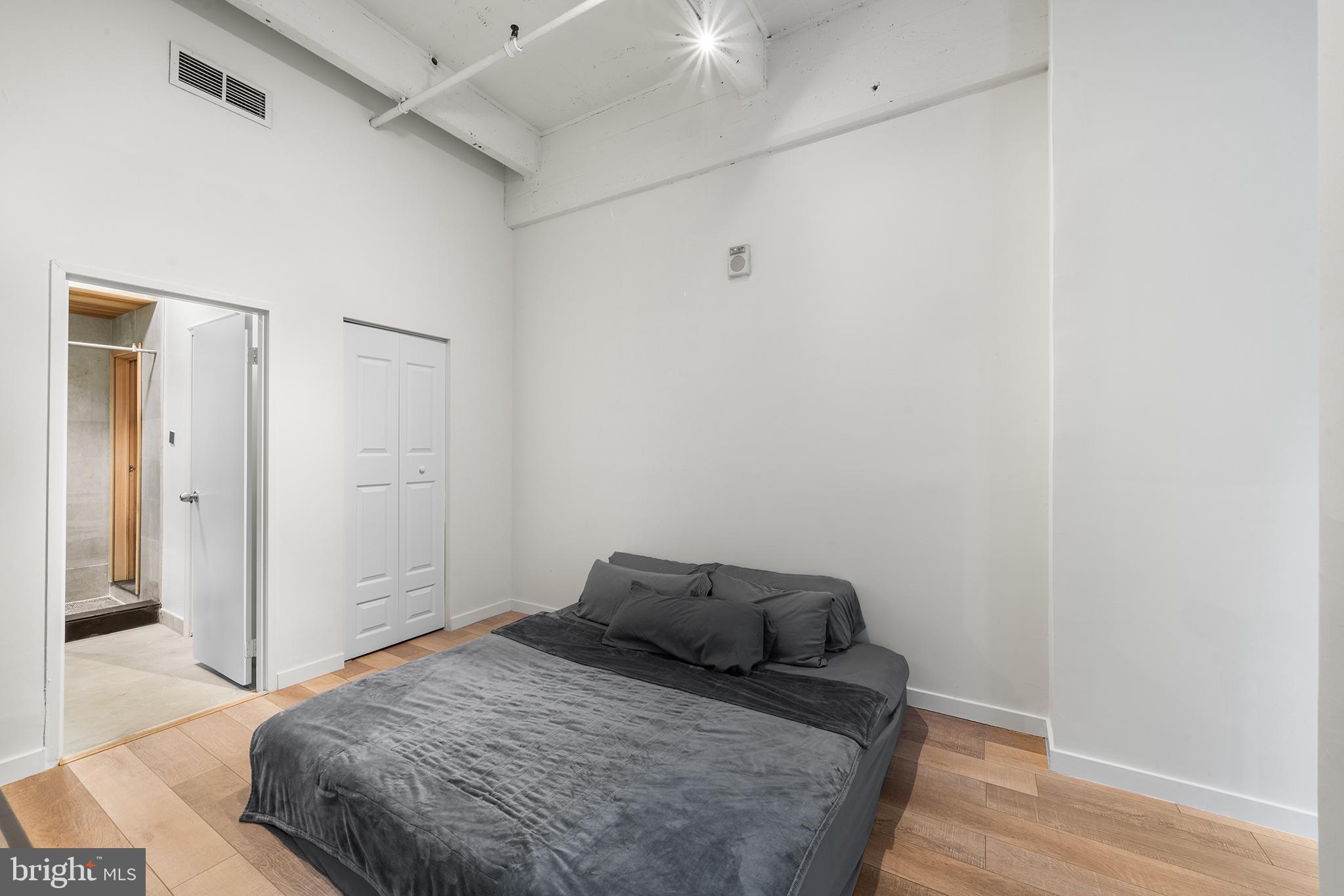 CALLOWHILL - Residential