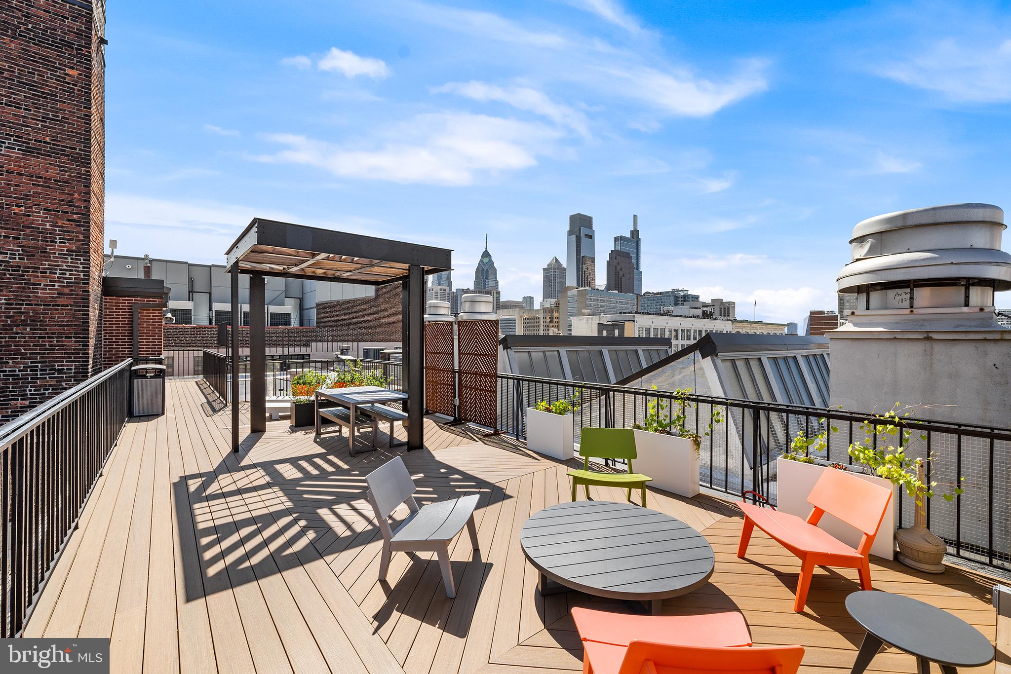 CALLOWHILL - Residential