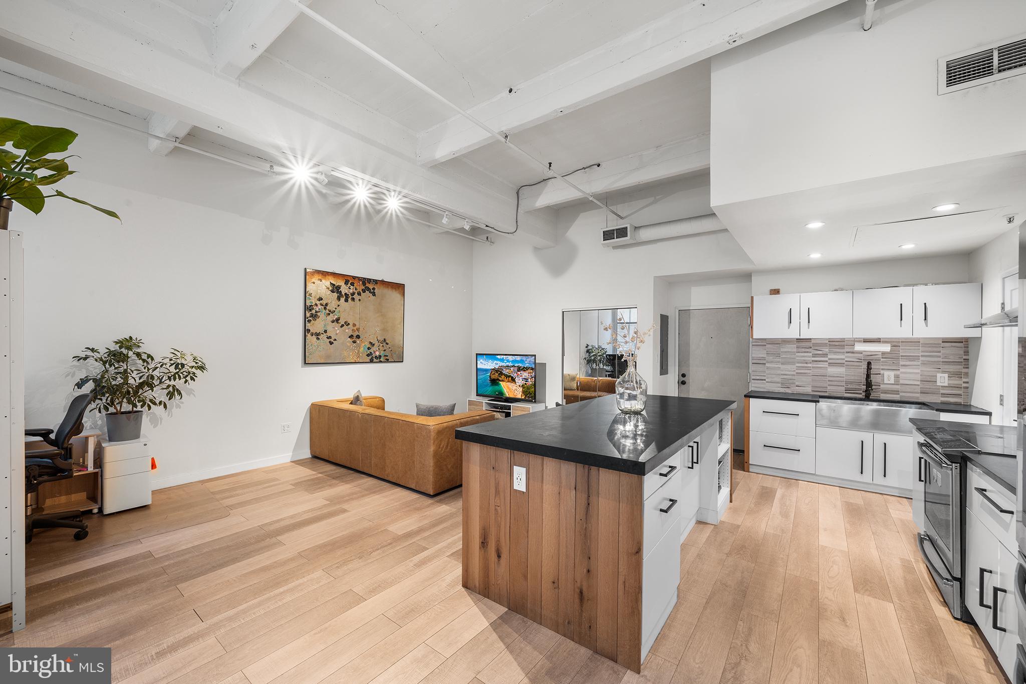 CALLOWHILL - Residential