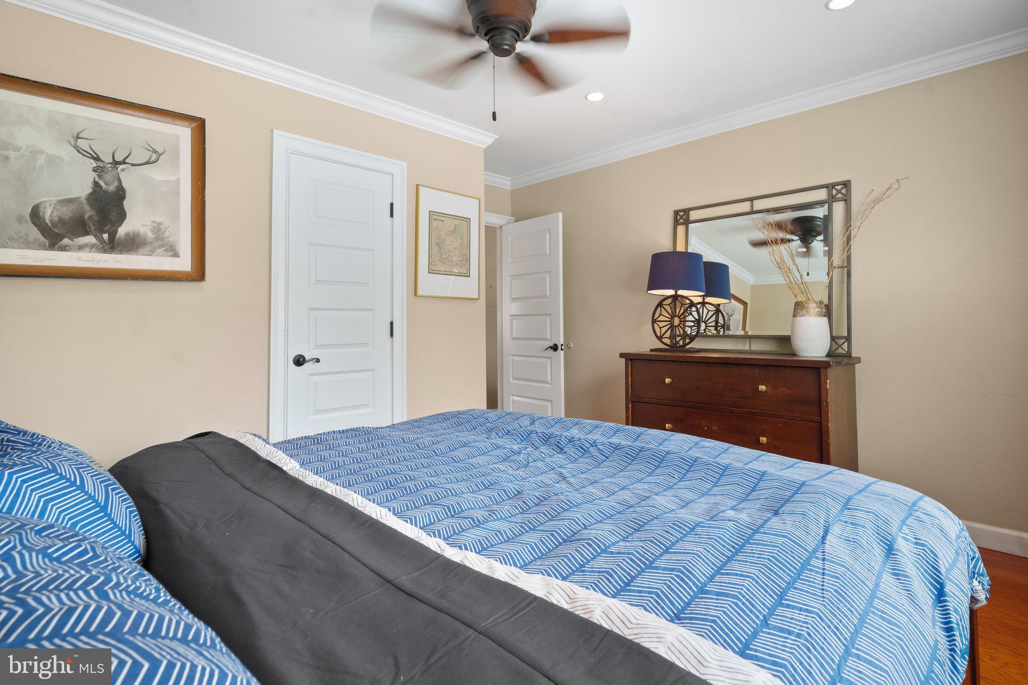 THE ARLINGTON - Residential