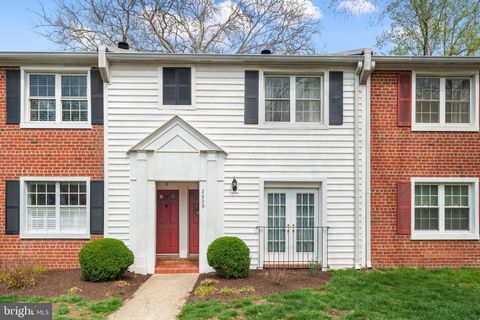 2829 S WAKEFIELD STREET B ARLINGTON VA 22206