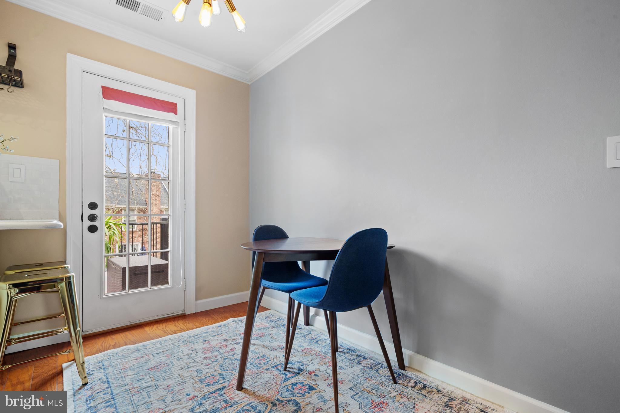 THE ARLINGTON - Residential