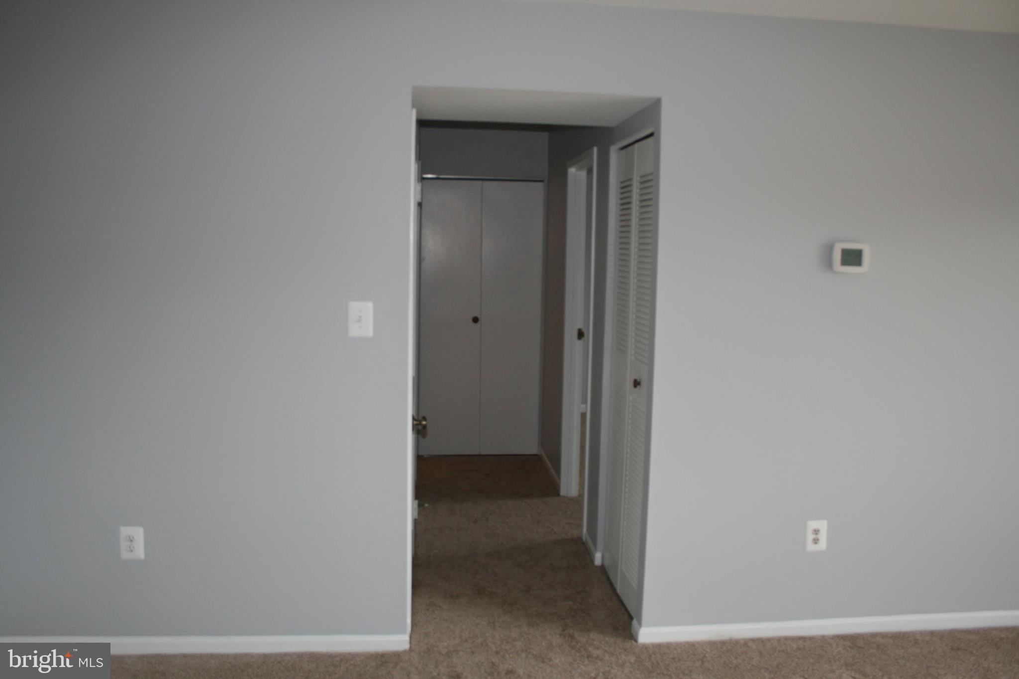 HAWTHORNE VILLAGE - Residential Lease