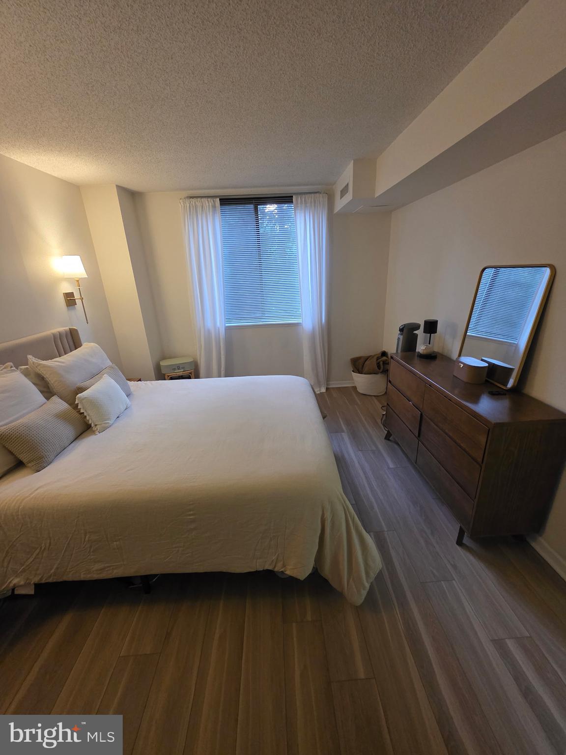 RENAISSANCE AT TYSONS - Residential