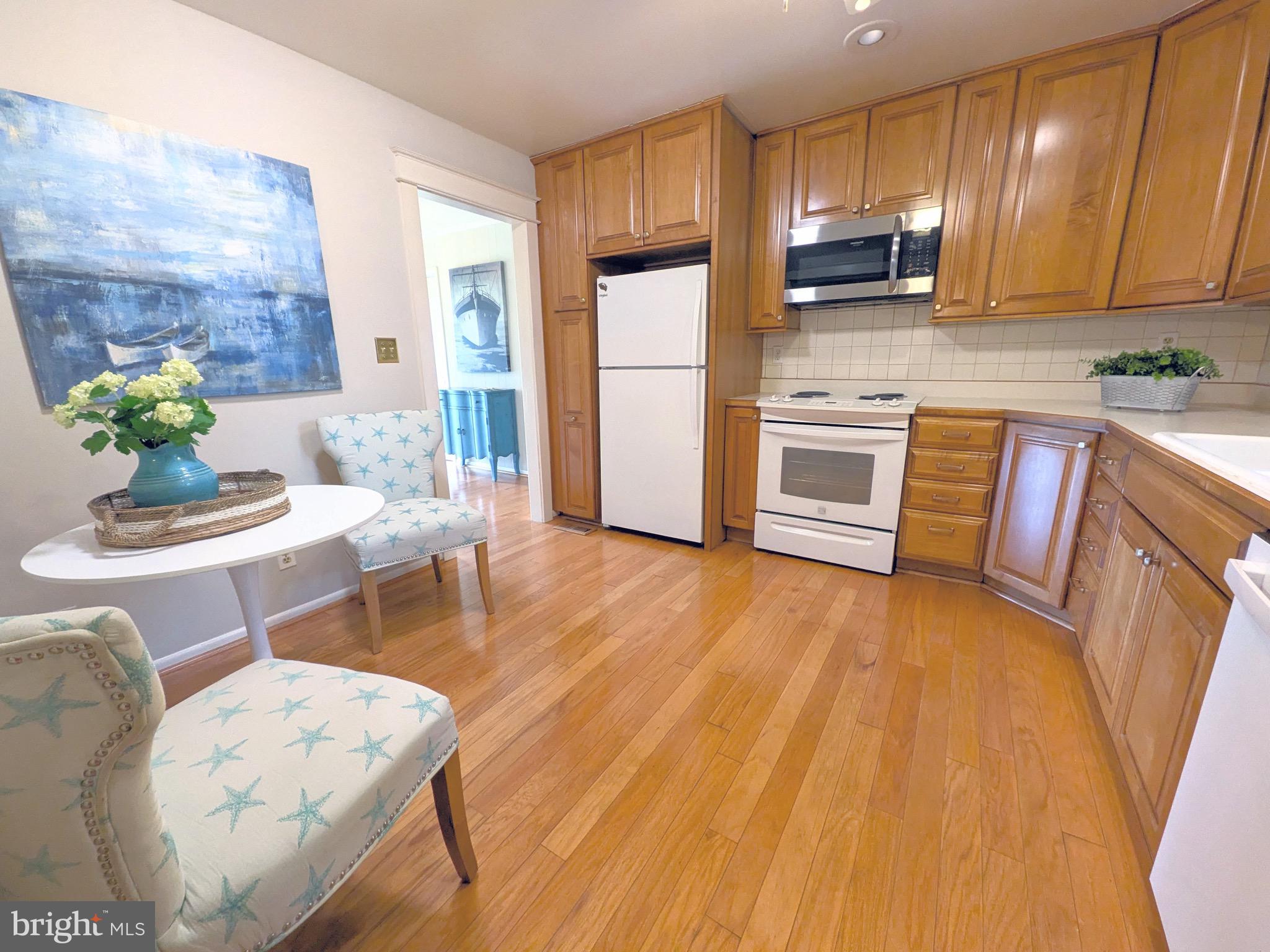 BAY CITY - Residential