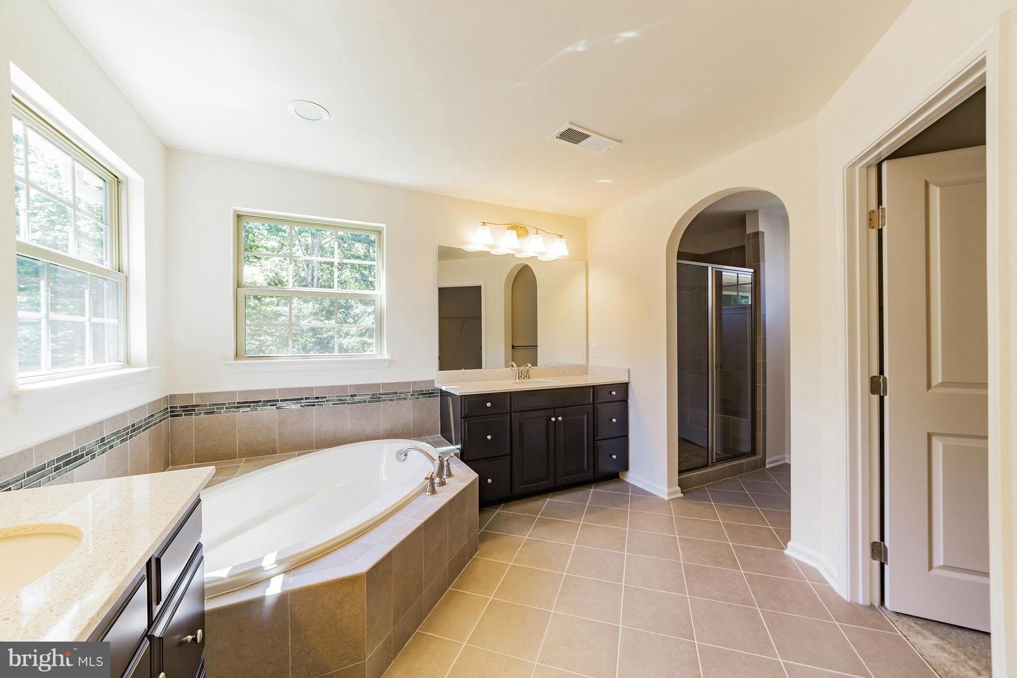 ARUNDEL WOODS - Residential