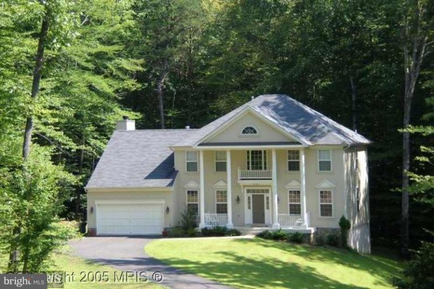 Fantastic neighborhood, fantastic home, and loads of privacy. 4500 SQFT home on almost 1.5 acres backing to trees. Gourmet kitchen with SS appliances, granite counters, gas cooking, huge island, breakfast room, and plenty of room for entertaining. Big master suite with private luxury bath. Finished basement with full bath, kitchenette, and bedroom. New paint, carpet, garage doors, and more.