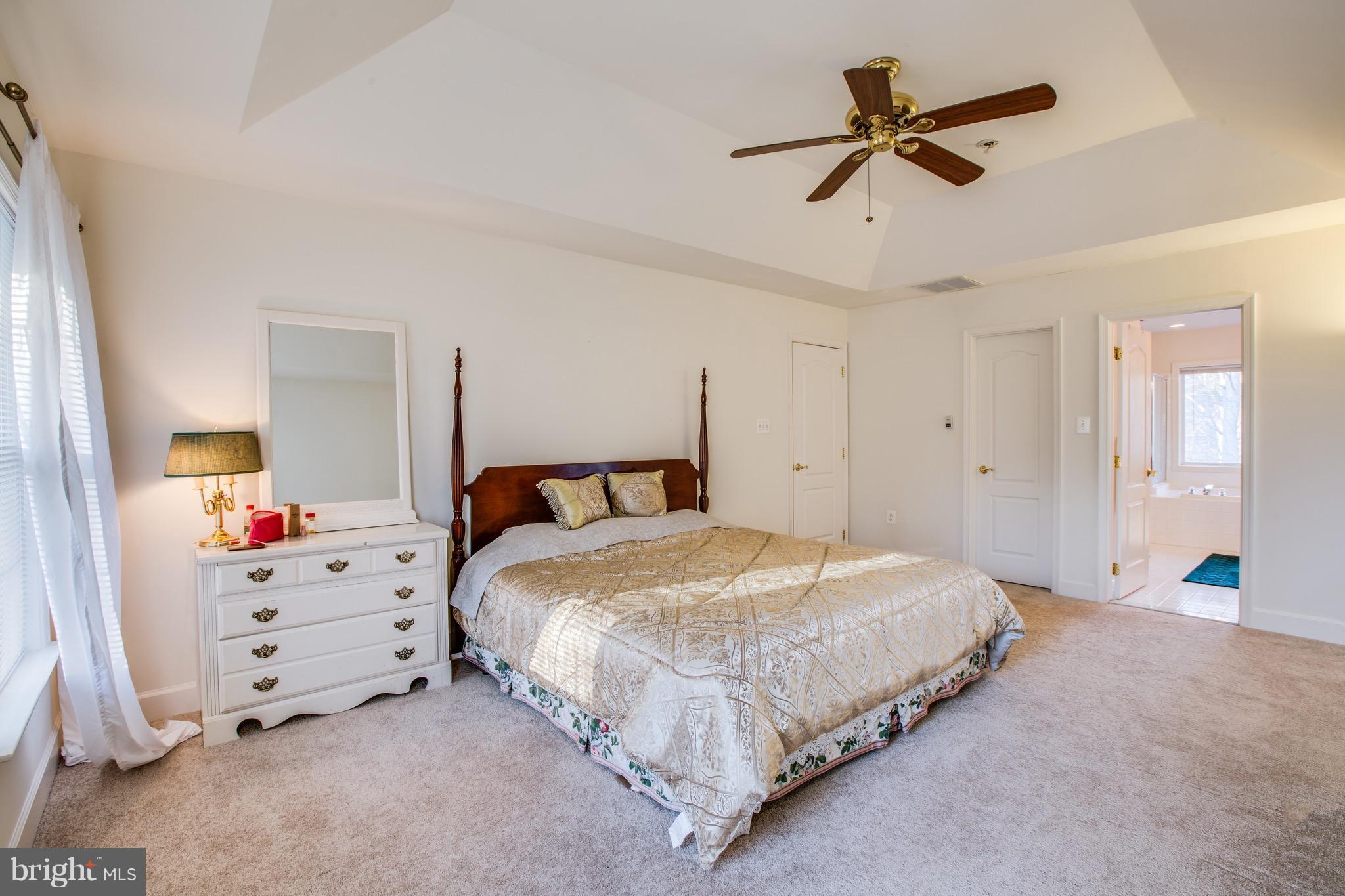 TREYWOOD - Residential