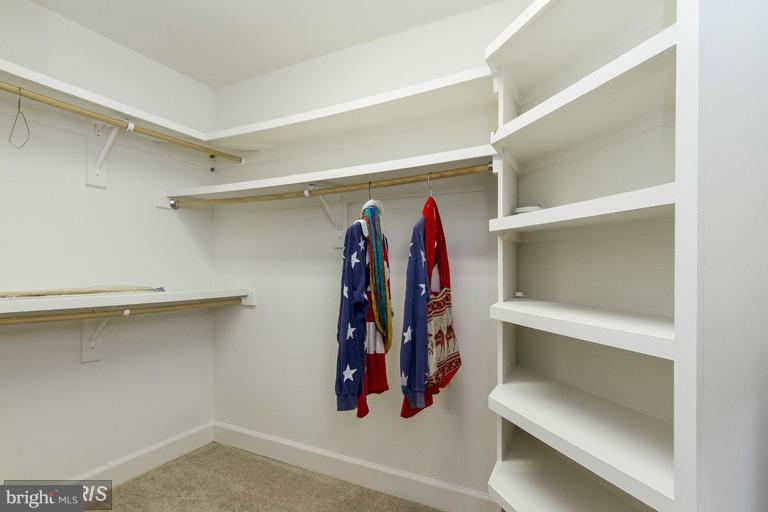 TREYWOOD - Residential