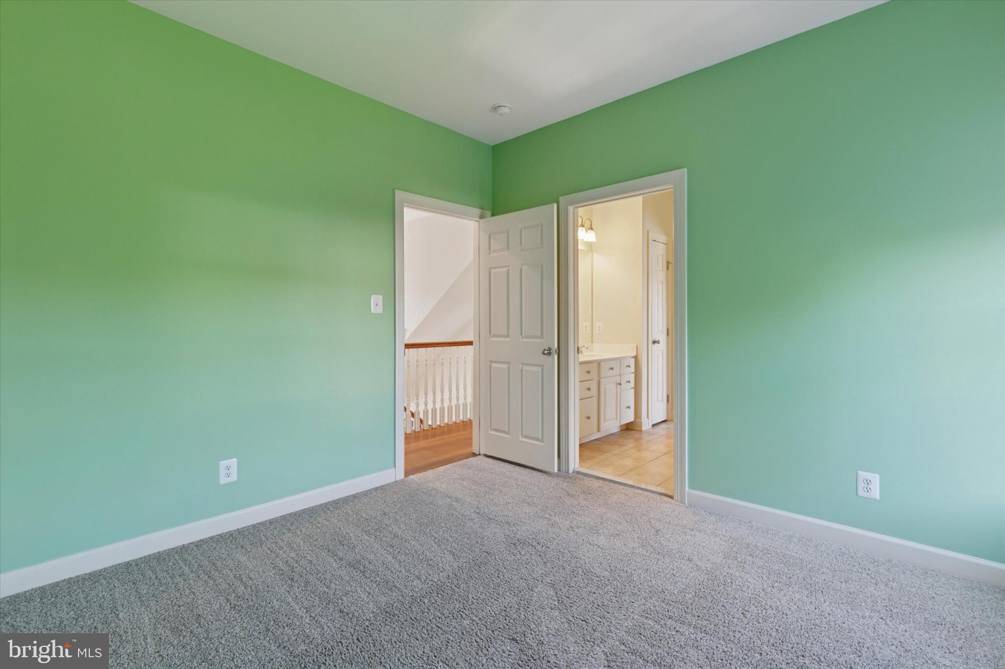 RAVENWOOD - Residential