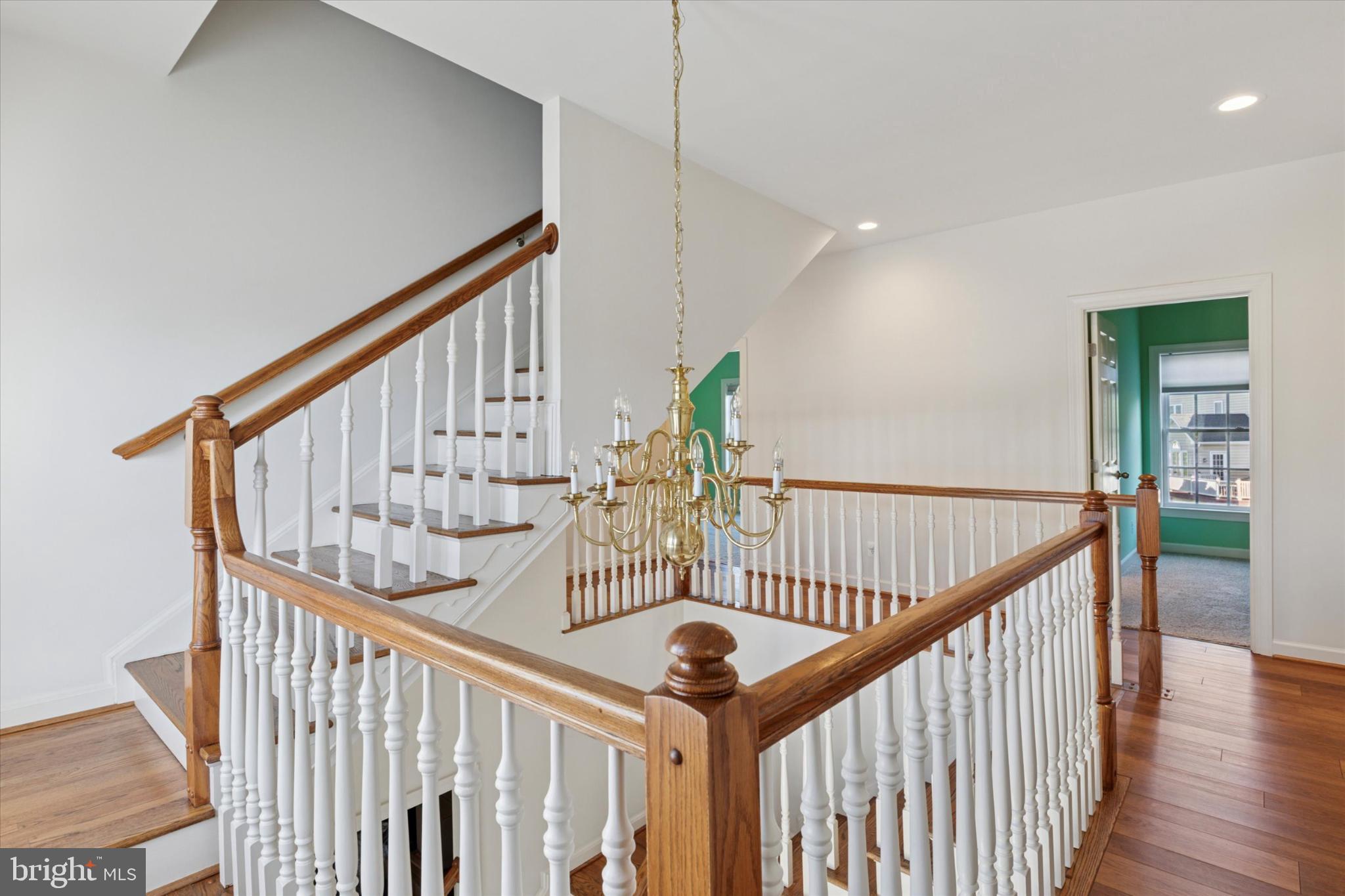 RAVENWOOD - Residential