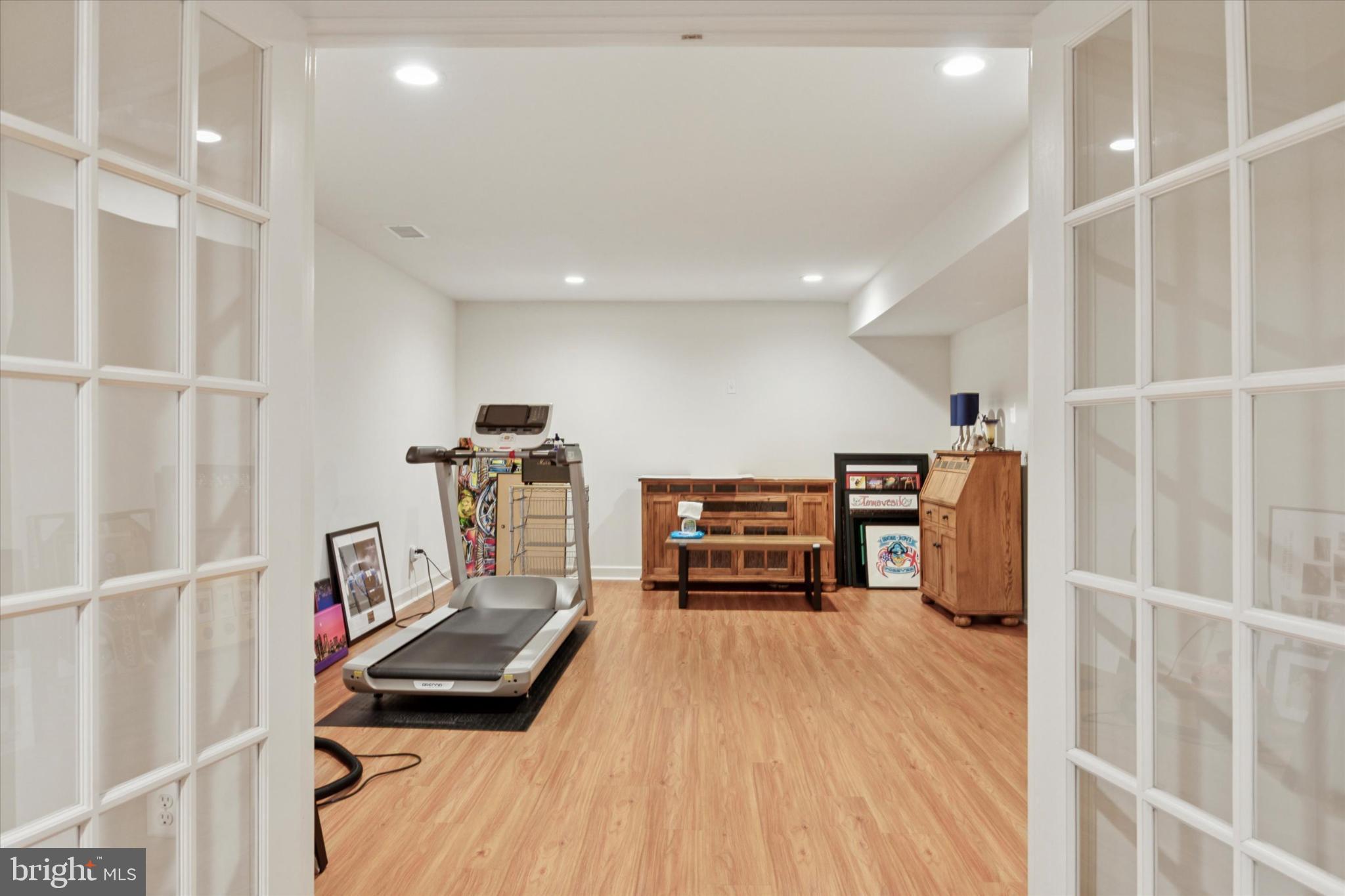 RAVENWOOD - Residential