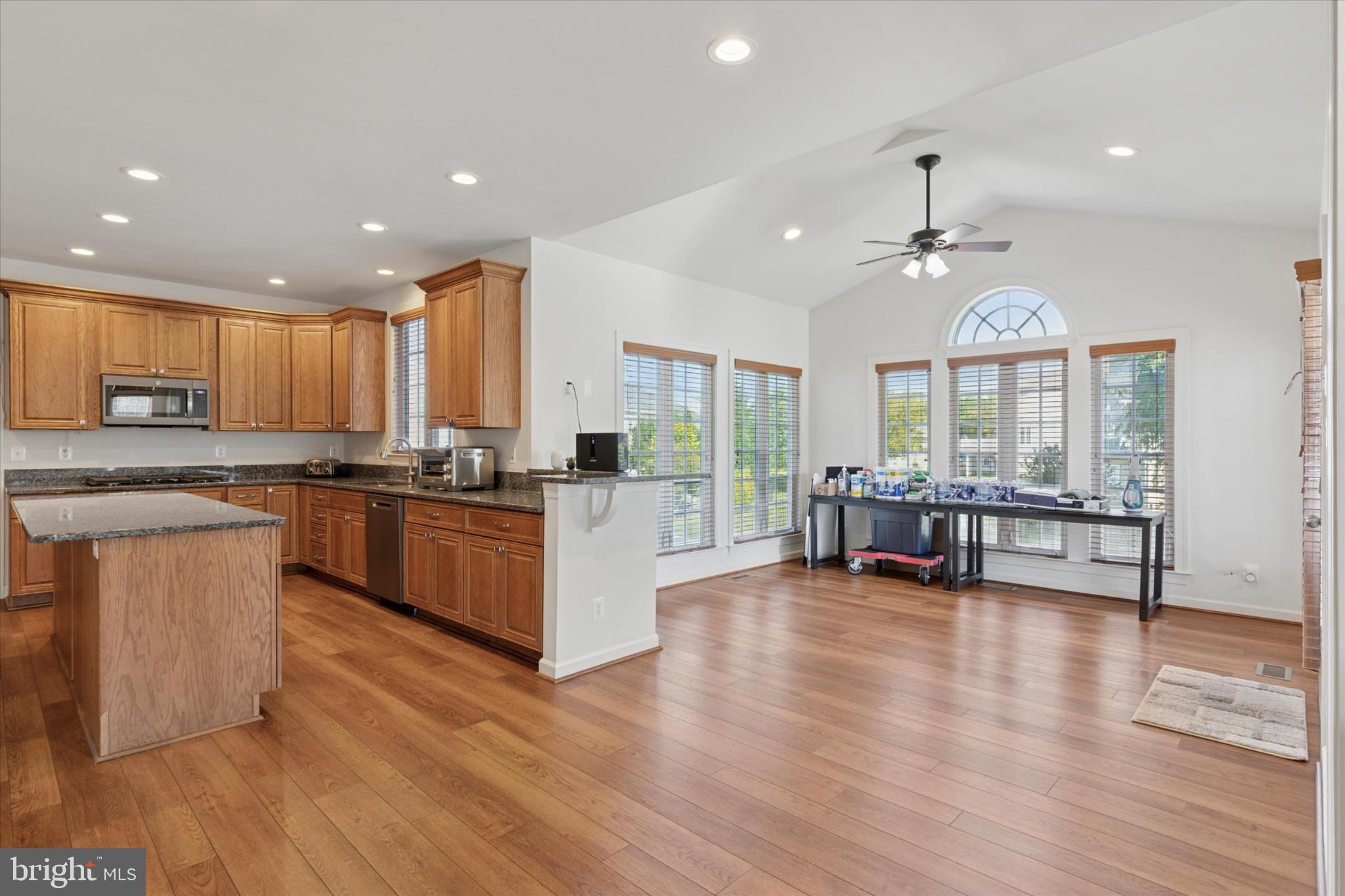 RAVENWOOD - Residential