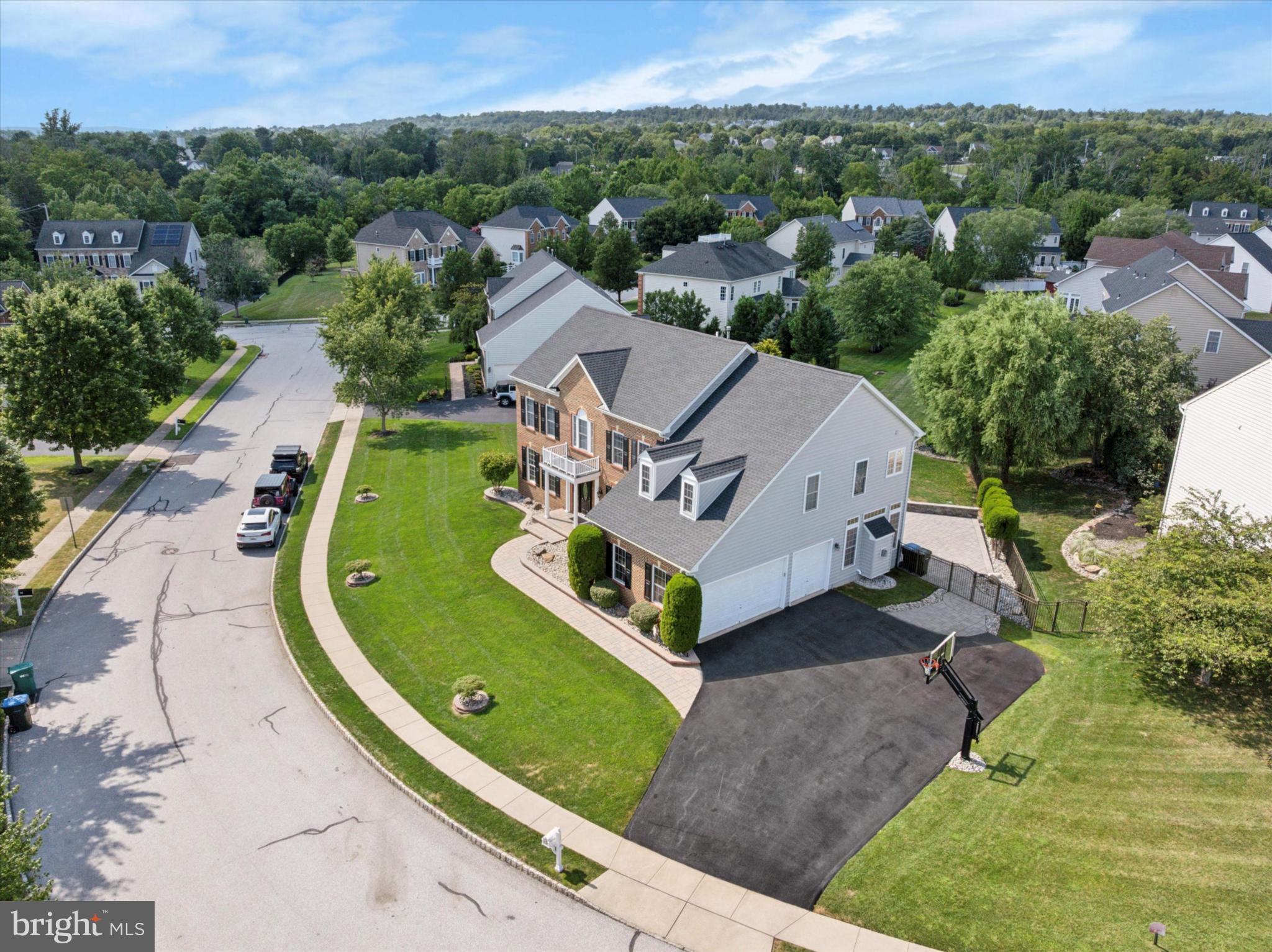 RAVENWOOD - Residential