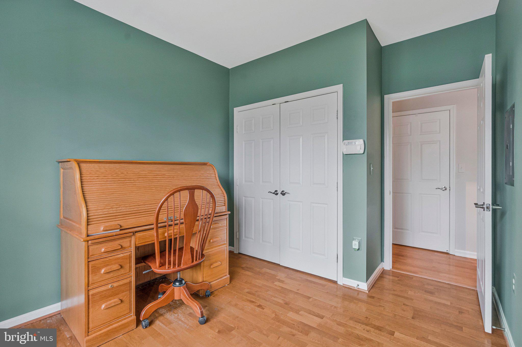 SUTTON RIDGE - Residential