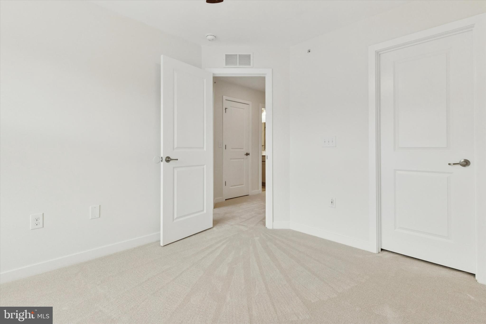 TOWNES AT SHANNON HILL - Residential Lease