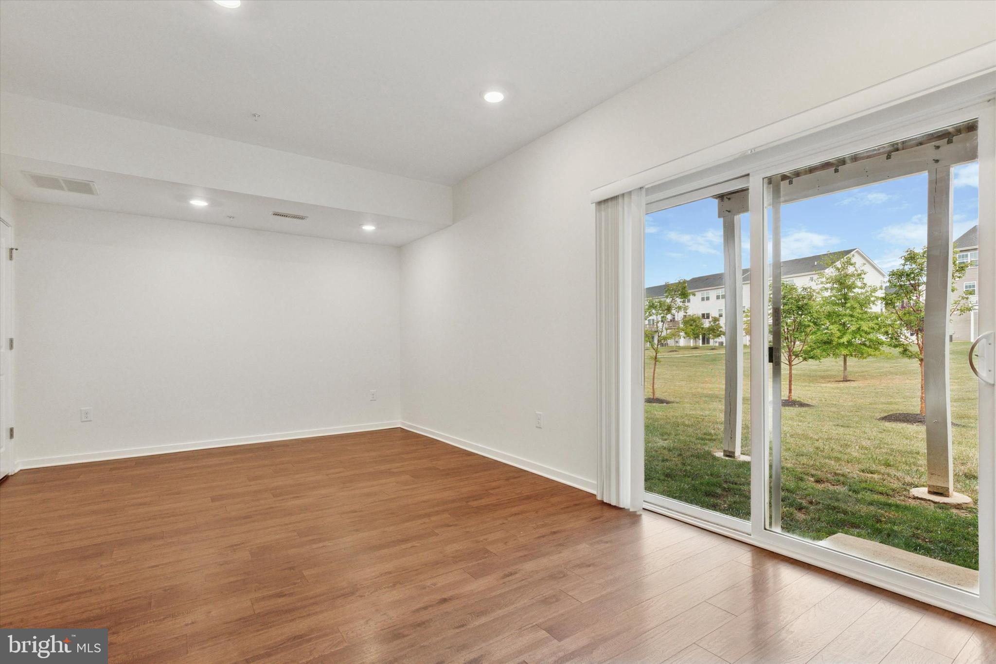 TOWNES AT SHANNON HILL - Residential Lease