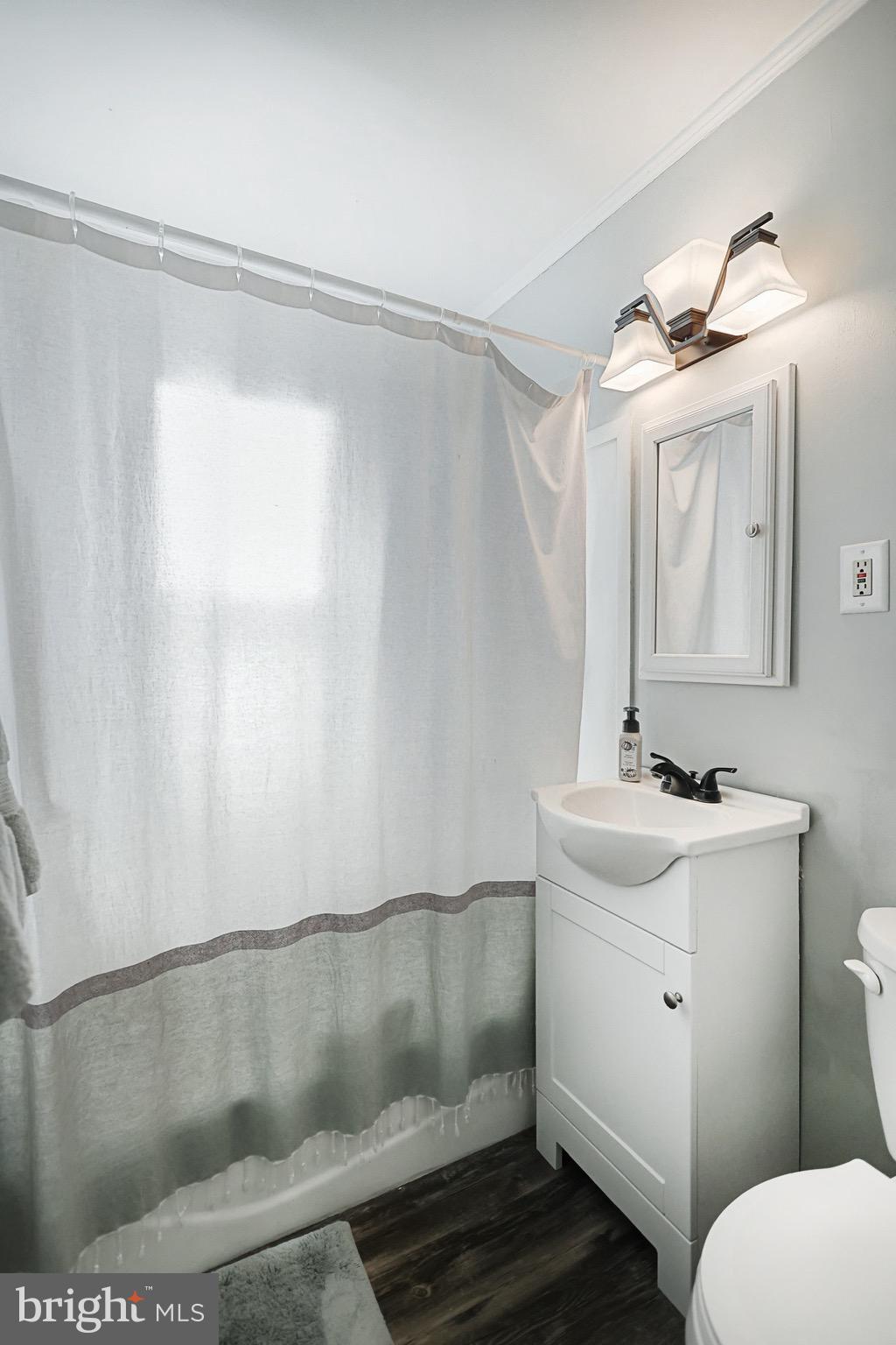 WEST YORK - Residential