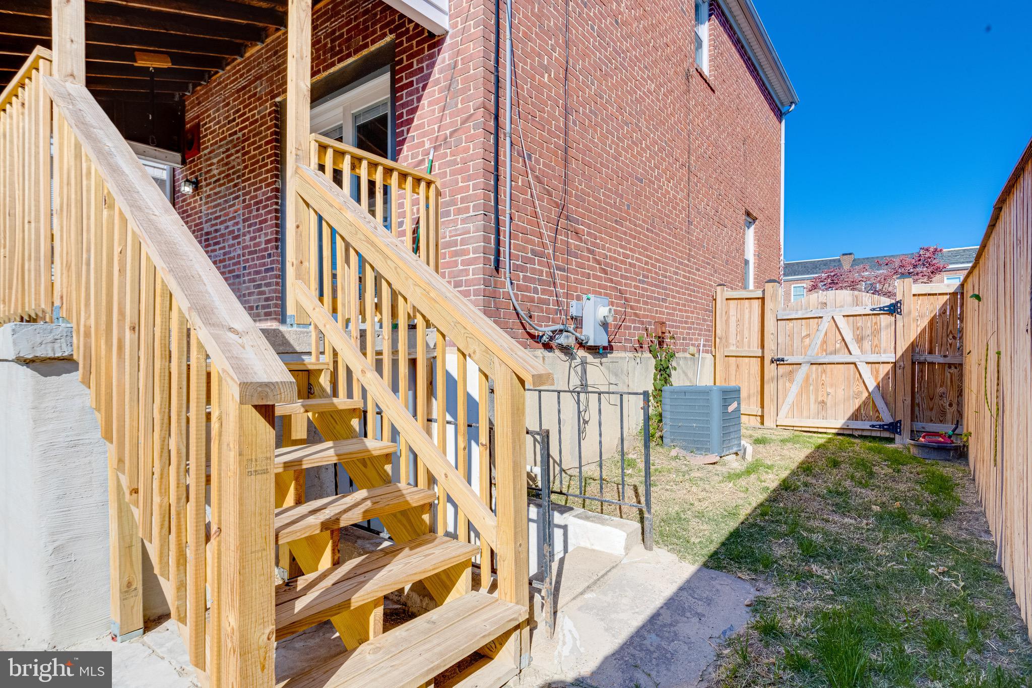 LOGAN VILLAGE - Residential