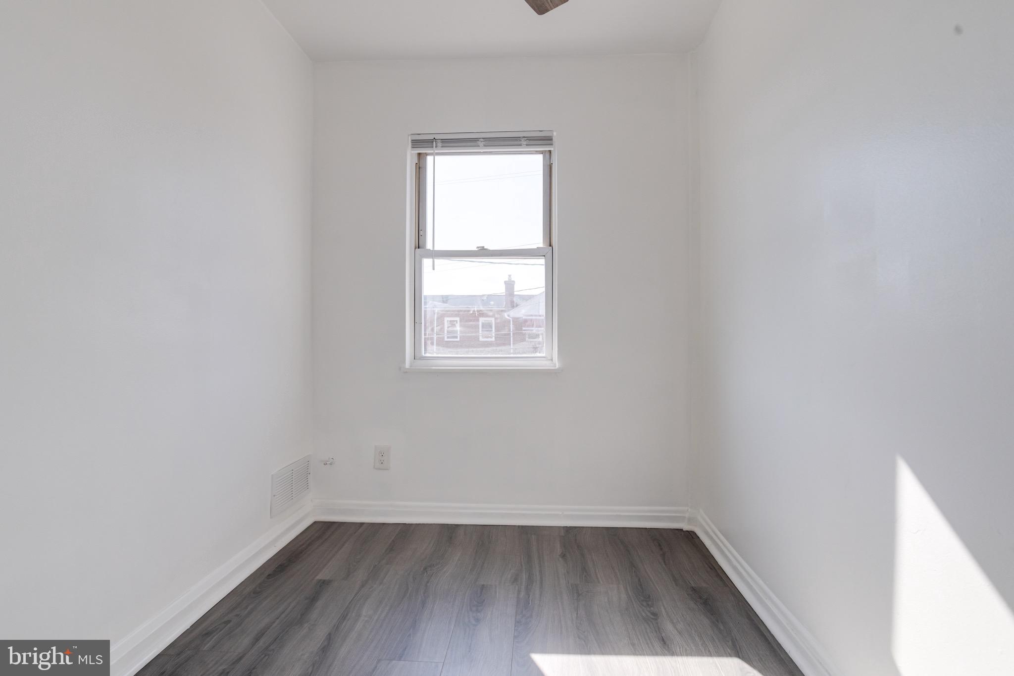 LOGAN VILLAGE - Residential