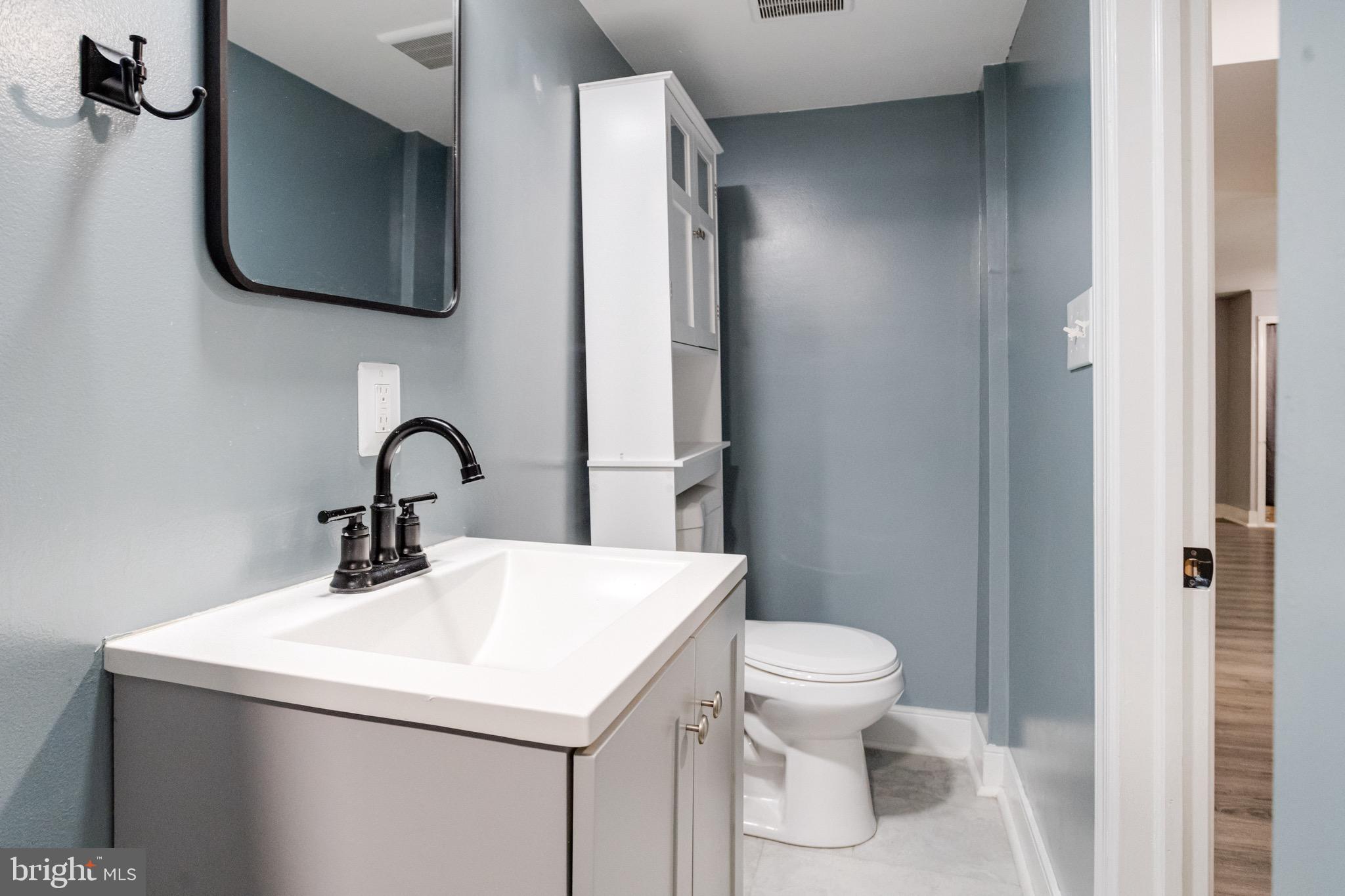 LOGAN VILLAGE - Residential