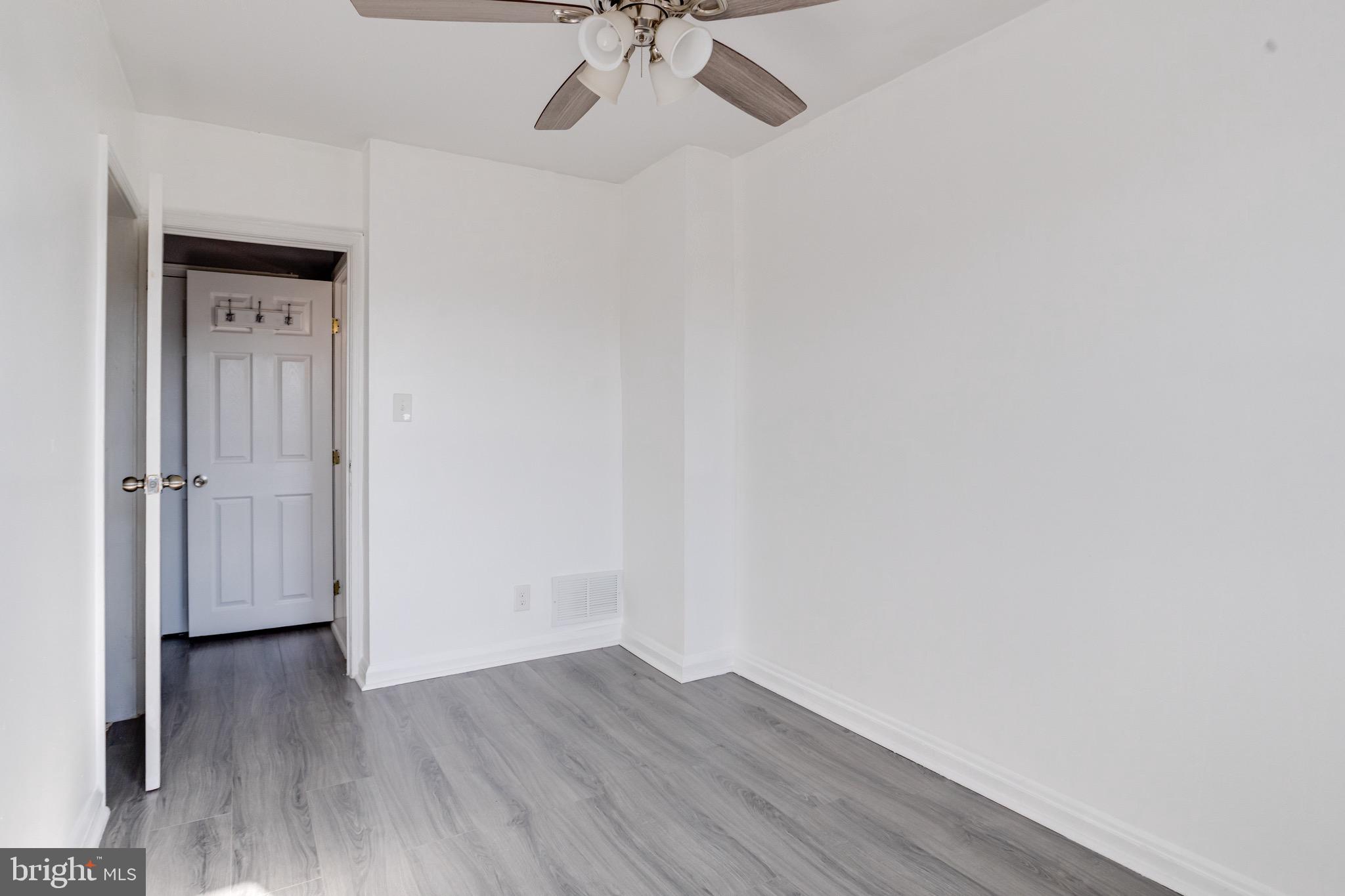 LOGAN VILLAGE - Residential