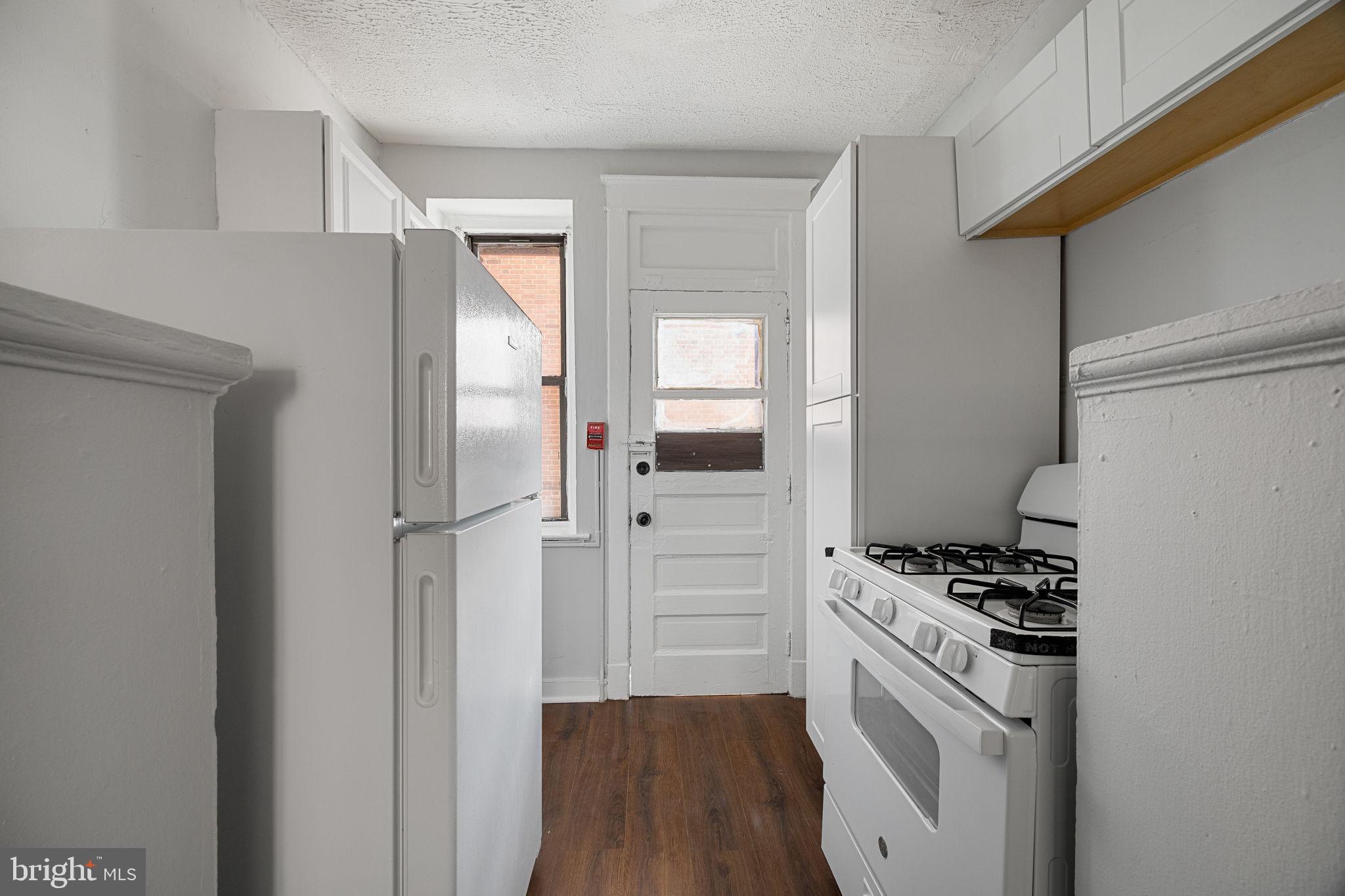 BYWOOD - Residential Lease