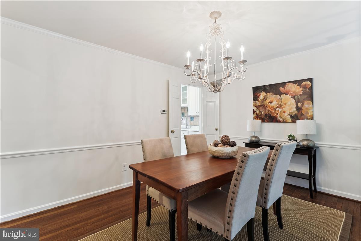 WESTMORELAND SQUARE - Residential