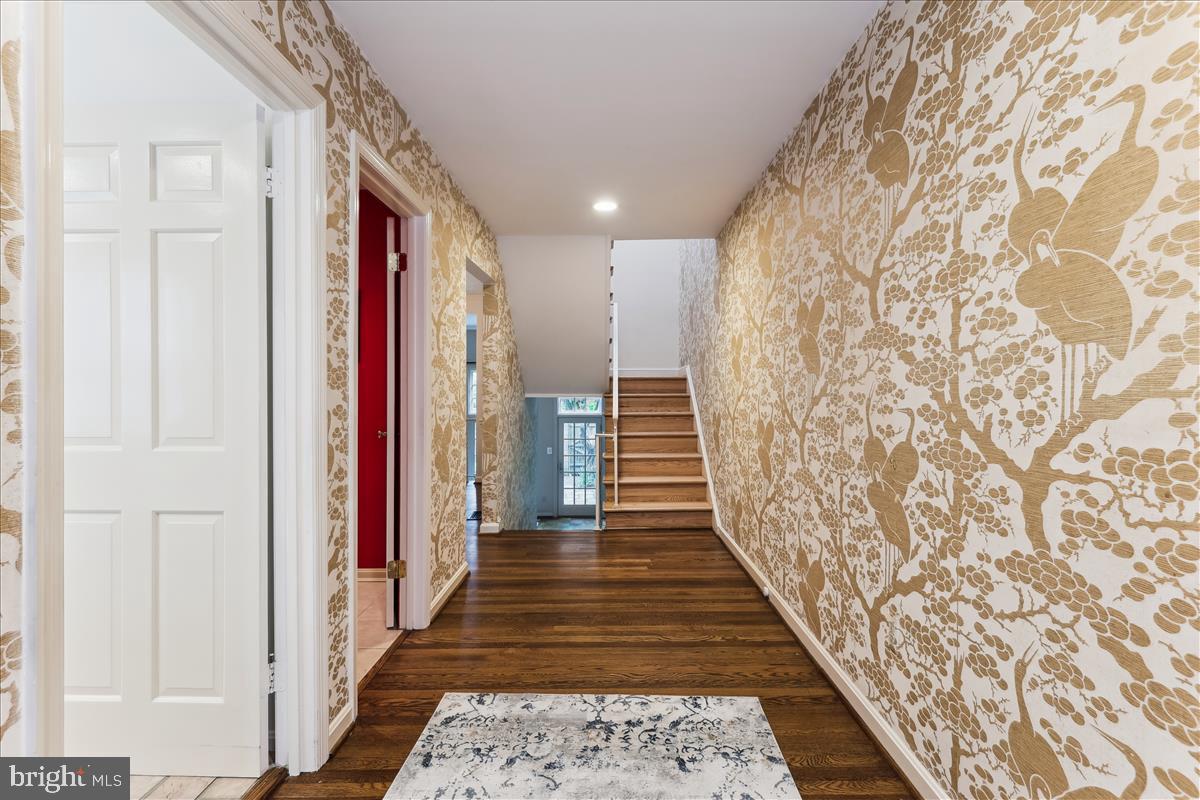 WESTMORELAND SQUARE - Residential