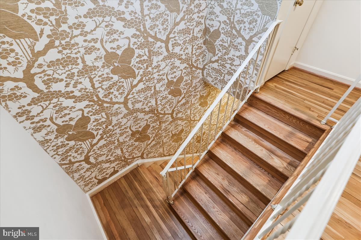 WESTMORELAND SQUARE - Residential