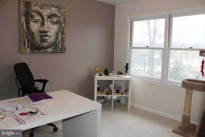 SHERATON HILLS EAST - Residential