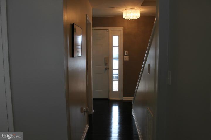 SHERATON HILLS EAST - Residential