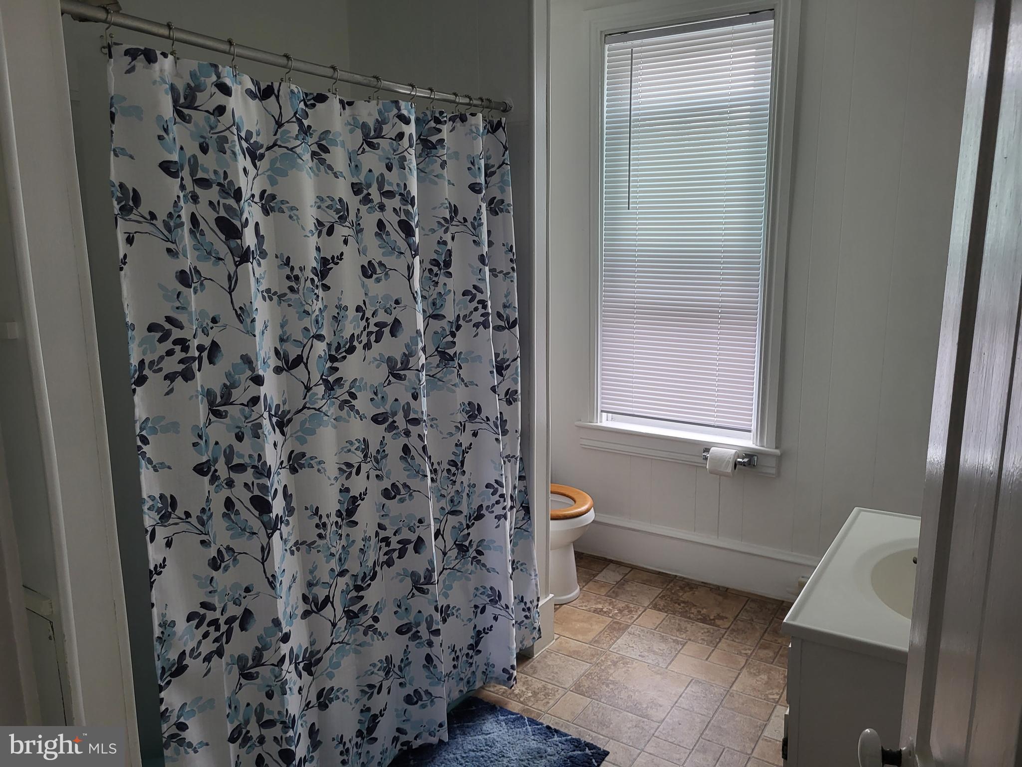 MANHEIM BOROUGH - Residential Lease